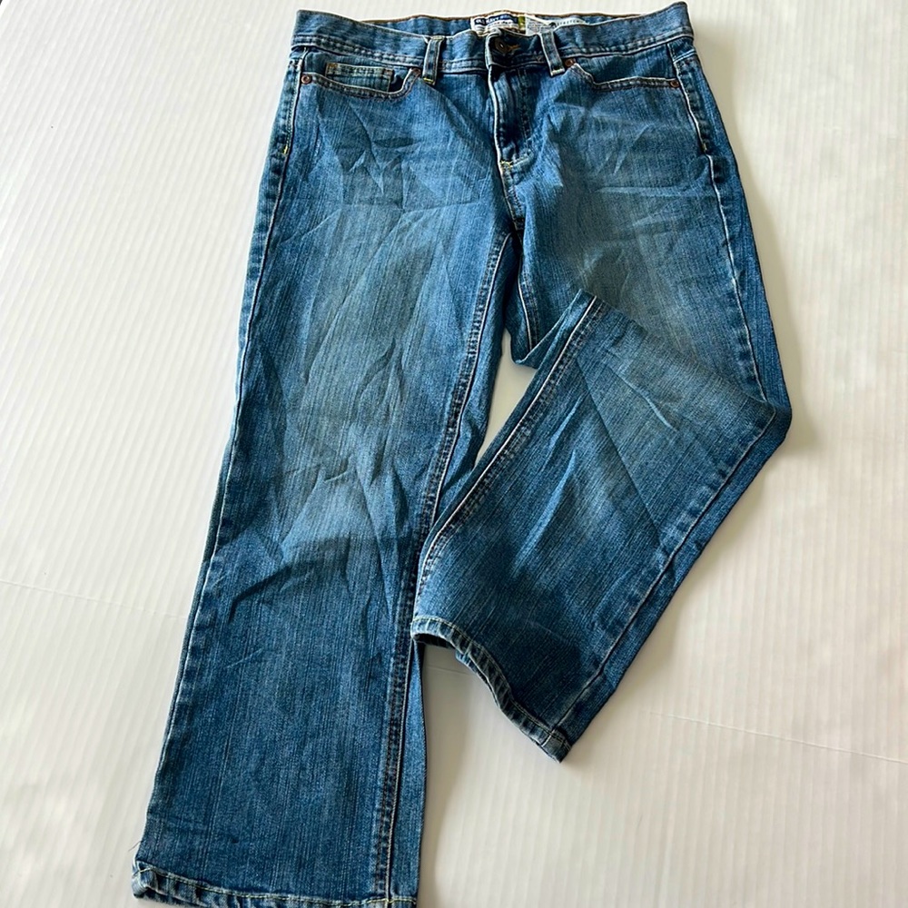 Old navy blue jeans size 4p